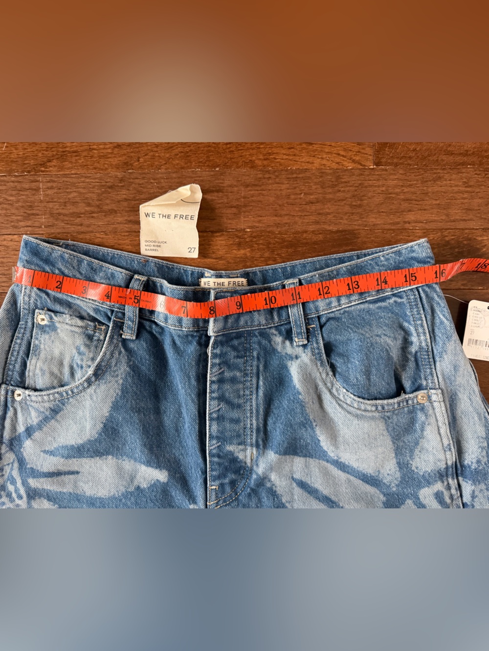 We The Free Good Luck Printed Barrel Jeans in Sun Fade - Picture 7 of 14